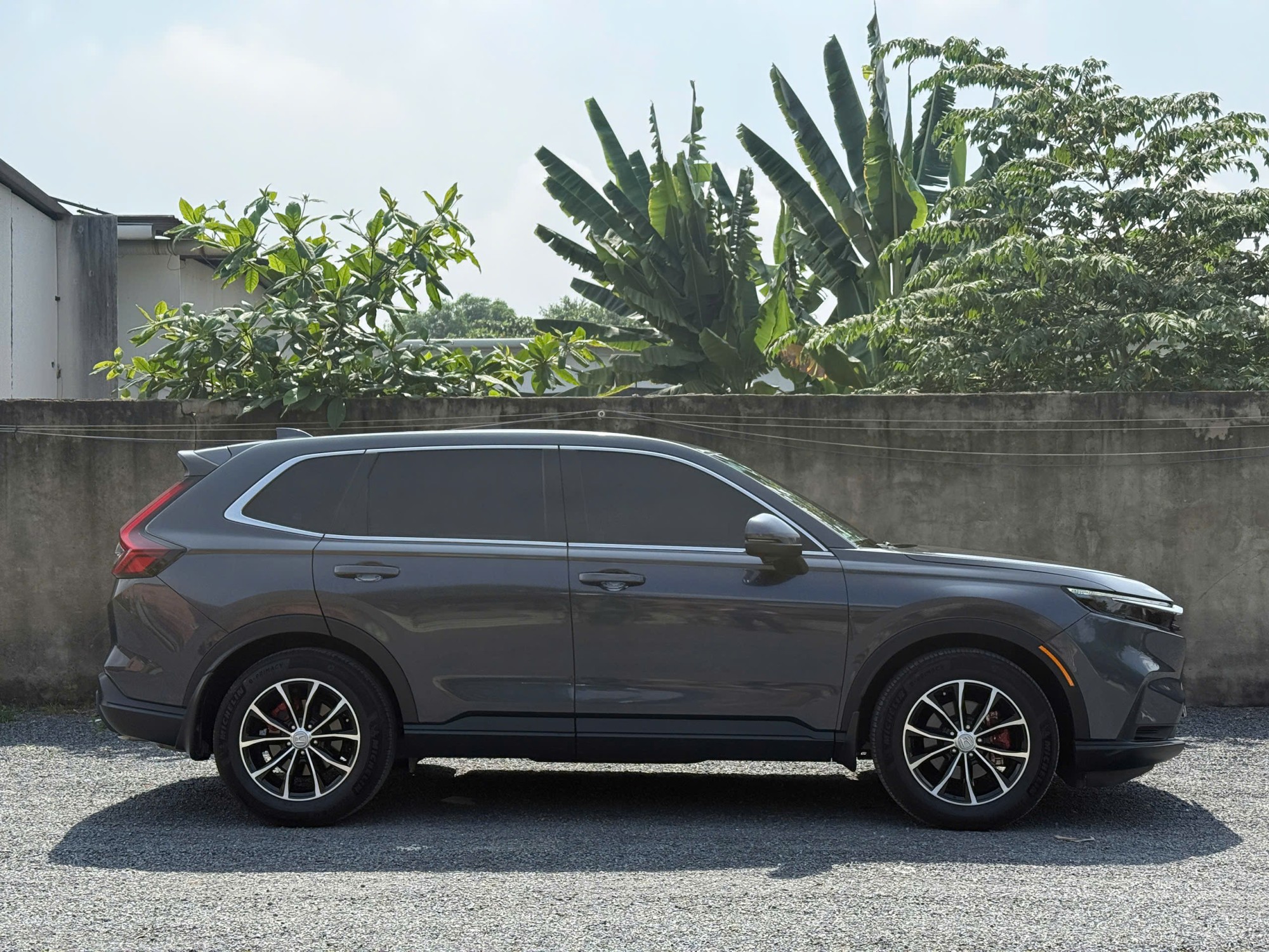 Xe Honda CR-V L Xám đã qua sử dụng Tại Honda Quận 2